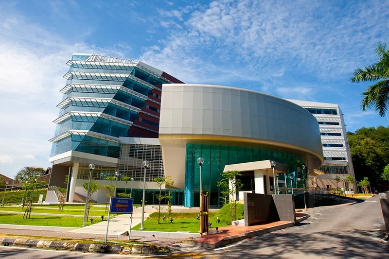 Universiti Malaya (UM). Image Source: The Academic Insights
