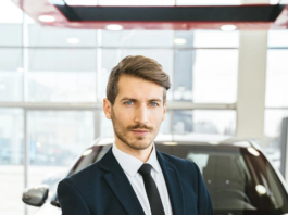 Top 25 Latest Auto Dealer Software Statistics, Data & Trends
