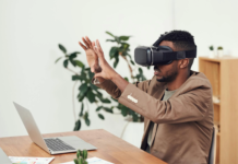 Top 100 Latest Augmented Reality Software Statistics, Data & Trends Top 100 Latest Augmented Reality Software Statistics, Data & Trends in 2025